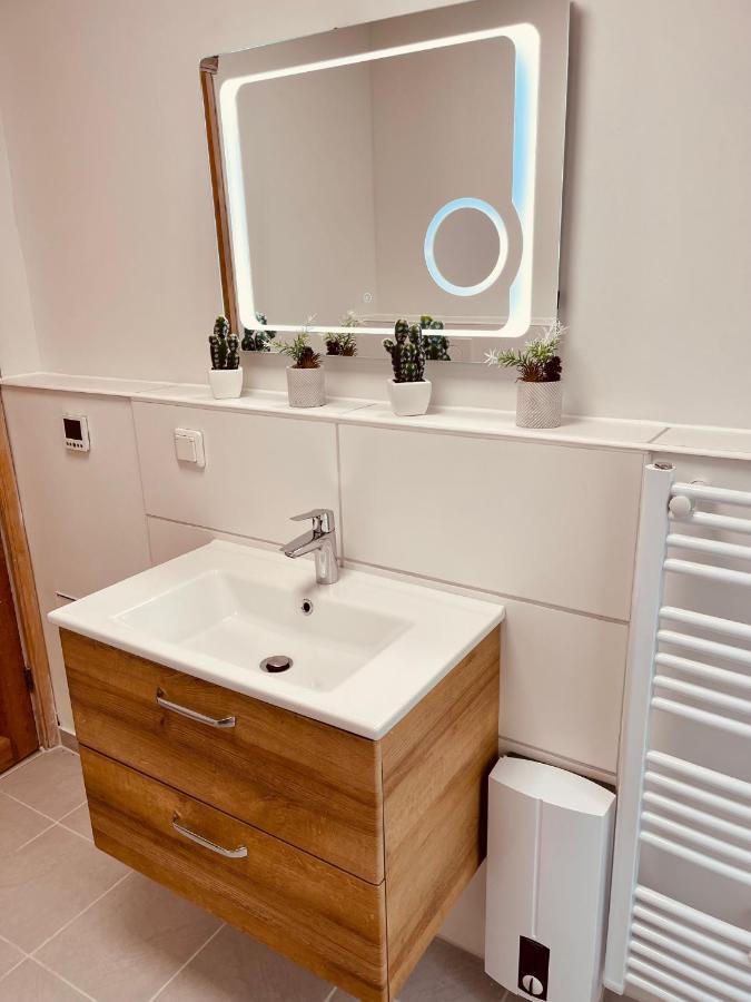 Premium-ferienhaus Für 5 Gäste - Sauna, Wald U. Berge Extertal-ferienpark #49 Ferienhaus